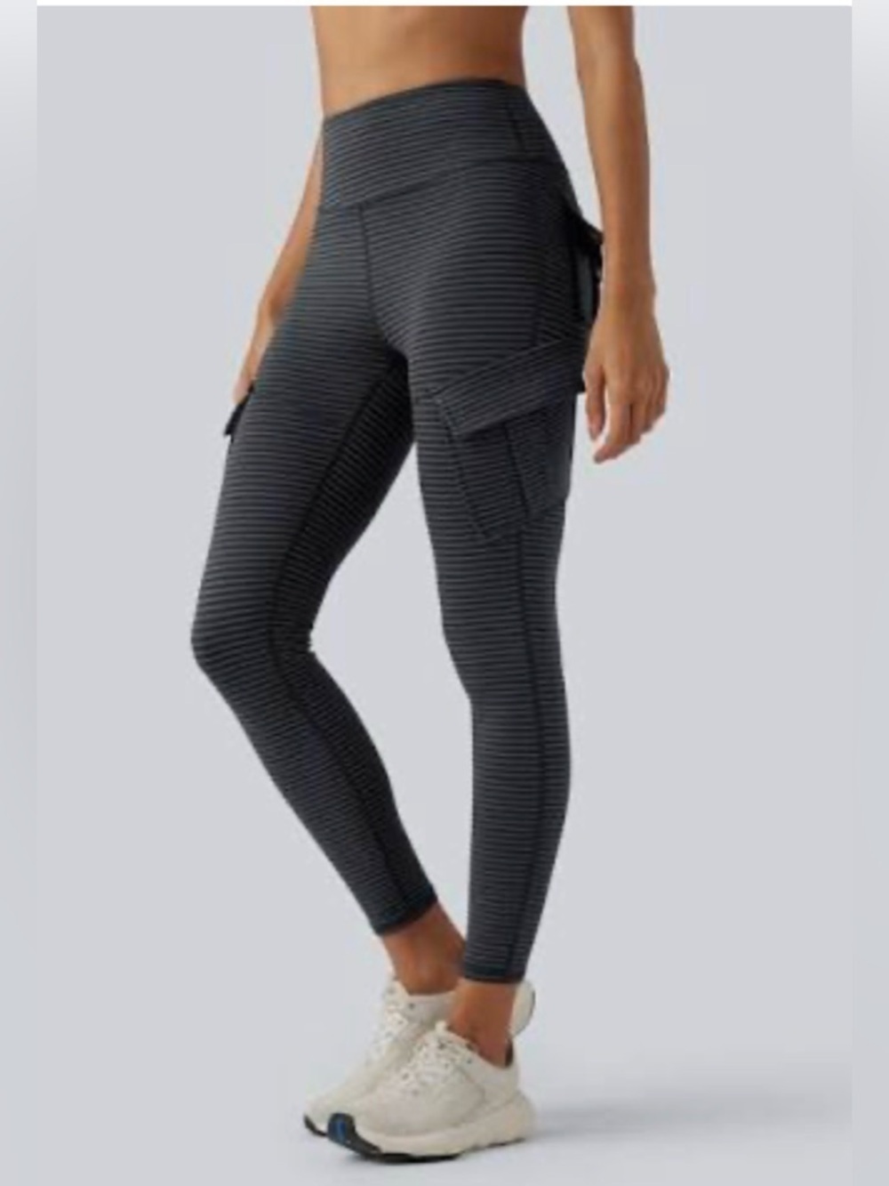 NWT High Waisted Stripes 7/8 Yoga Cargo Leggings with Pockets Black Gray Small